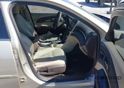 2014 Chevrolet Malibu 1Lt from USA, damaged, VIN 1G11C5SL0EF113038